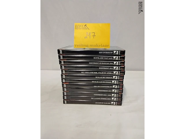 Lot 217 - serie dvd's, oorlog, 13 delen - afbeelding 1 van  1