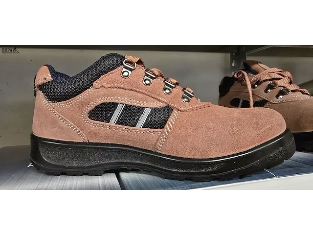 Lot 218 - werkschoenen met stalen top paar - afbeelding 2 van  4