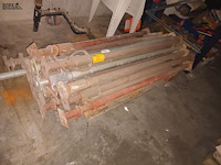Lot 22 - bouwstutten. 14 stuks - afbeelding 1 van  3