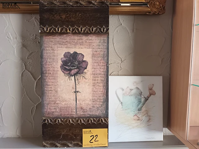 Lot 22 - canvas. 2 stuks - afbeelding 1 van  3