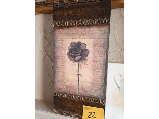 Lot 22 - canvas. 2 stuks - afbeelding 2 van  3