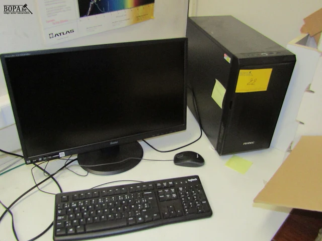 Lot 22 - desktop pc antec - afbeelding 1 van  3