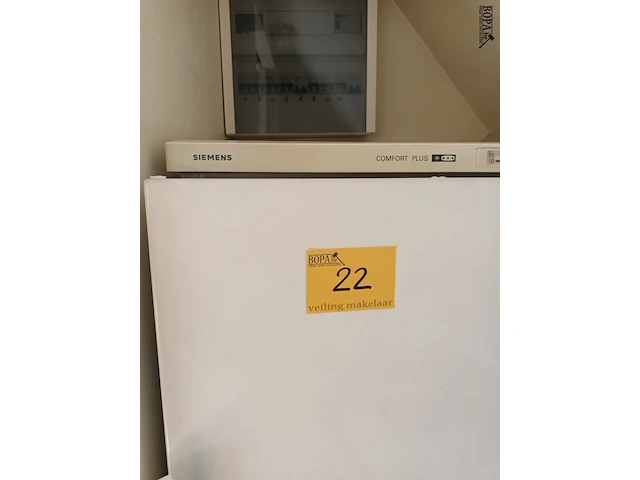 Lot 22 - diepvriezer siemens - afbeelding 2 van  3