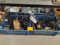 Lot 22 - elektro en gereedschap - afbeelding 1 van  6