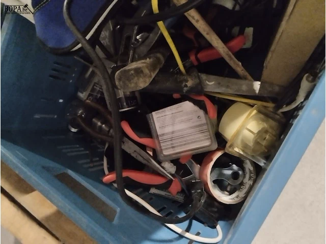 Lot 22 - elektro en gereedschap - afbeelding 2 van  6