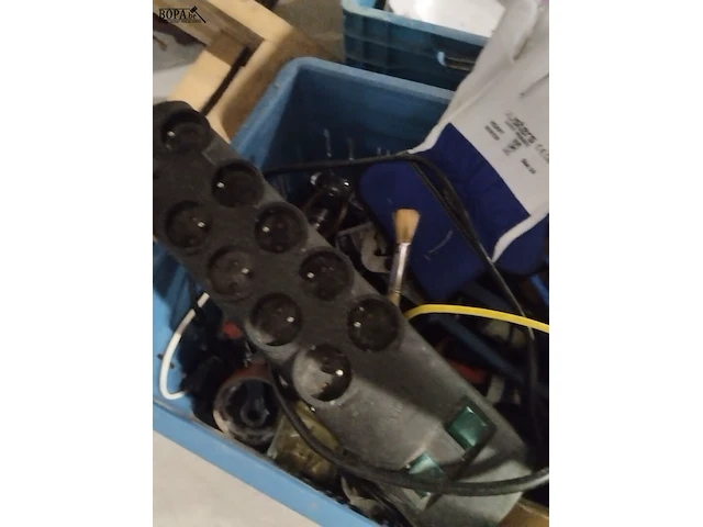 Lot 22 - elektro en gereedschap - afbeelding 3 van  6