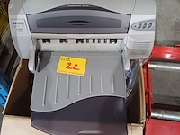 Lot 22 - hp deskjet printer - afbeelding 1 van  4