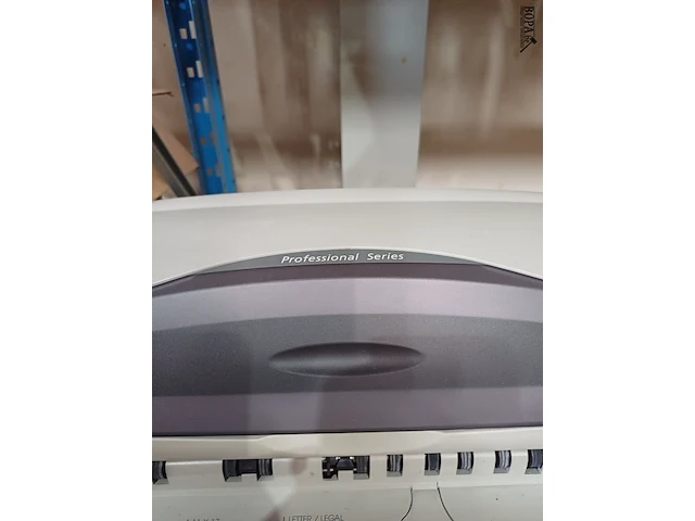 Lot 22 - hp deskjet printer - afbeelding 3 van  4