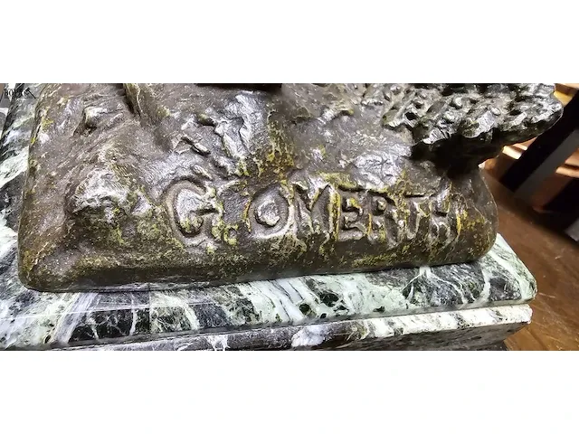 Lot 22 - jachthond in kunstbrons get g omerth - afbeelding 4 van  6