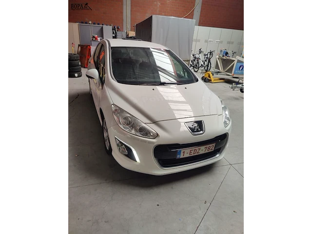 Lot 22 - peugeot 308 (2012-chass.vf34c5fs9cs220512) - afbeelding 1 van  22