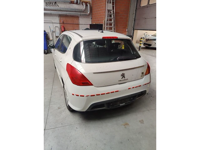 Lot 22 - peugeot 308 (2012-chass.vf34c5fs9cs220512) - afbeelding 12 van  22