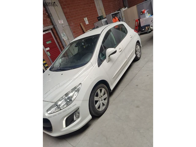 Lot 22 - peugeot 308 (2012-chass.vf34c5fs9cs220512) - afbeelding 18 van  22