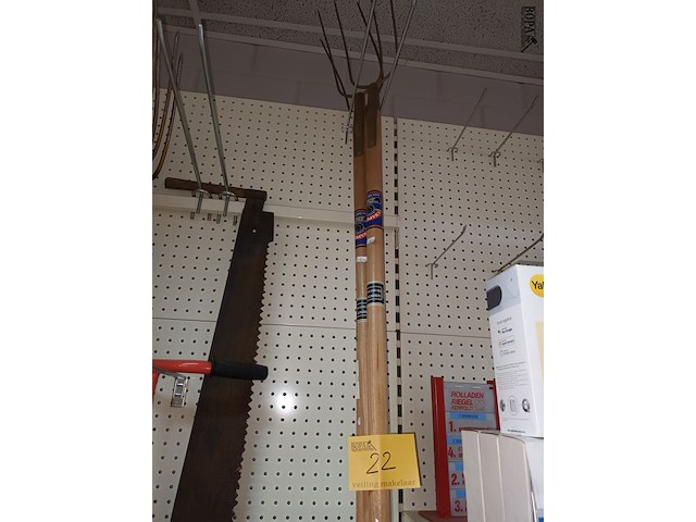 Lot 22 - vorken. 28 stuks - afbeelding 1 van  3