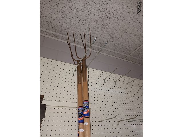 Lot 22 - vorken. 28 stuks - afbeelding 2 van  3