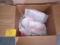 Lot 22 - wasnetjes. 12 stuks - afbeelding 1 van  3