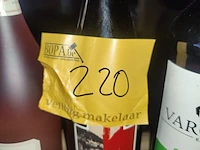 Lot 220 - flessen wijn. 4 stuks - afbeelding 4 van  4