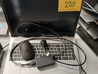Lot 220 - hp laptop, lader, muis (h) - afbeelding 1 van  4