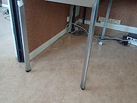Lot 221 - tafel. 2 stuks - afbeelding 2 van  5