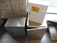 Lot 222 - brievenbussen. 3 stuks - afbeelding 1 van  3