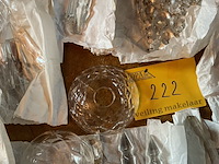 Lot 222 - kristallen vervangstukken voor luchter - afbeelding 3 van  4