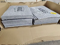 Lot 223 - bedrukte voetmatjes - ong. 100 stuks - afbeelding 2 van  3