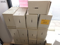 Lot 223 - pvc sorteervakken. 26 stuks - afbeelding 1 van  3