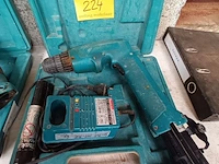 Lot 224 - accu schroefmachine makita - afbeelding 3 van  3