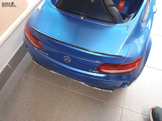 Lot 224 - elektrische kinderauto - afbeelding 4 van  5