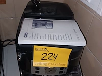 Lot 224 - espresso machine delonghi - afbeelding 2 van  3