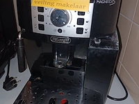 Lot 224 - espresso machine delonghi - afbeelding 3 van  3