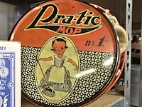 Lot 224 - mooi lot oude verpakkingen en pratic mop in blik jaren '40 - afbeelding 2 van  12