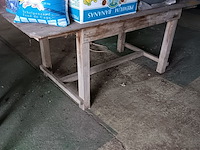 Lot 224 - tuintafel - afbeelding 1 van  2