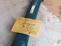 Lot 225 - accu zaklamp makita. 2 stuks - afbeelding 4 van  4