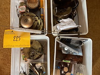 Lot 225 - horloge onderdelen - afbeelding 1 van  5