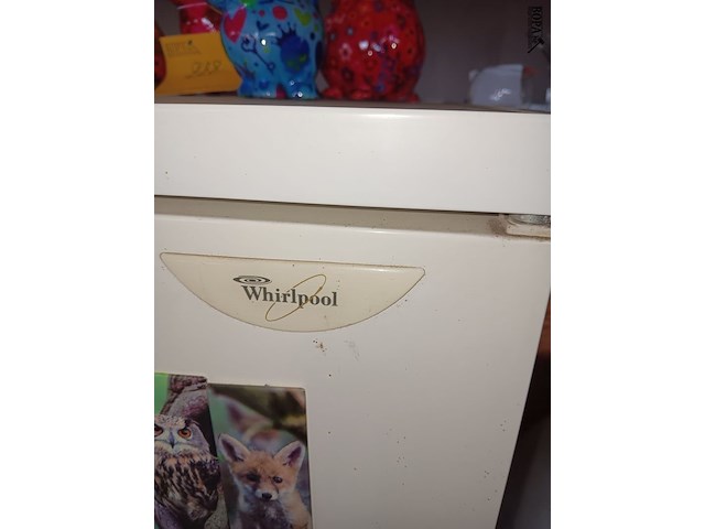 Lot 225 - koelkast whirlpool - afbeelding 2 van  3
