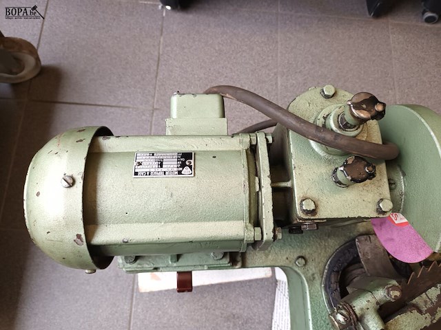 Lot 226 - antieke slijpmachine - afbeelding 3 van  3