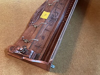 Lot 226 - houten kapstok afmeting - afbeelding 2 van  3