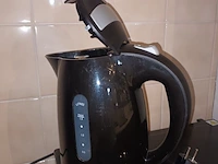 Lot 226 - waterkoker en microgolfoven - afbeelding 2 van  3