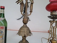 Lot 228 - antiek koperen kruisbeeld - afbeelding 2 van  2