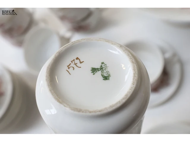 Lot 228 - dfb servies - afbeelding 3 van  3