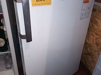 Lot 228 - koelkast domo - afbeelding 1 van  2