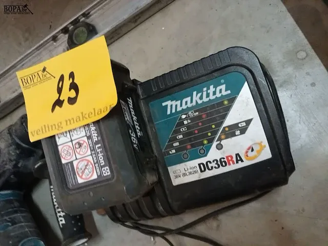 Lot 23 - accu klopboormachine makita - afbeelding 4 van  5