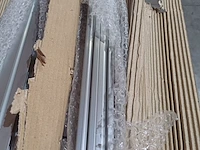 Lot 23 - aluminium rails - 5 stuks - afbeelding 6 van  6