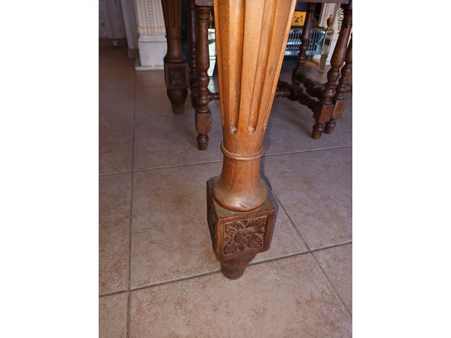 Lot 23 - antiek tafel - afbeelding 4 van  6