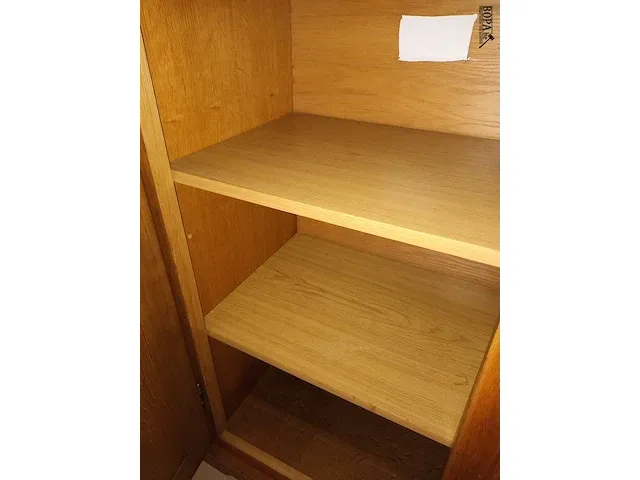 Lot 23 - houten kast - afbeelding 3 van  3
