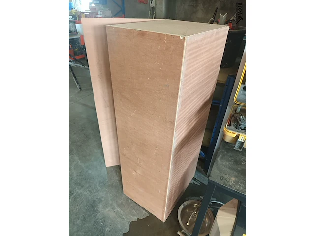 Lot 23 - houten kist - afbeelding 4 van  4