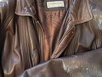 Lot 23 - lederen bruin herenblouson maat 56 - afbeelding 3 van  5