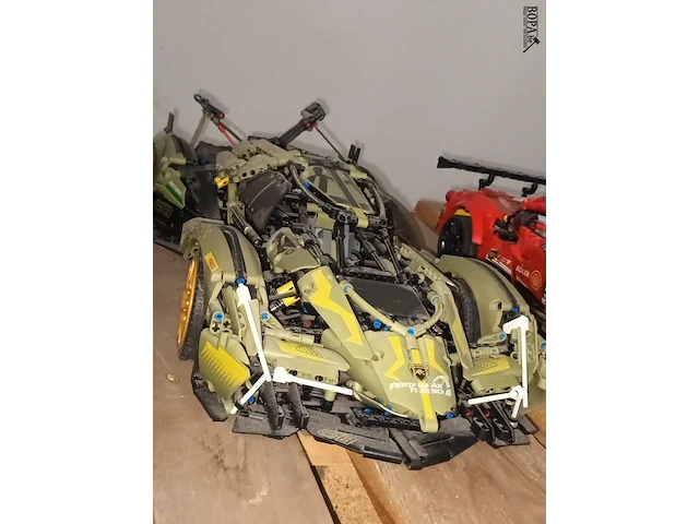Lot 23 - moyu block lamborghini v12 - afbeelding 3 van  4