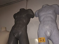 Lot 23 - paspop torso. 3 stuks - afbeelding 2 van  3