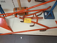 Lot 23 - ploeg met tanden - afbeelding 1 van  4